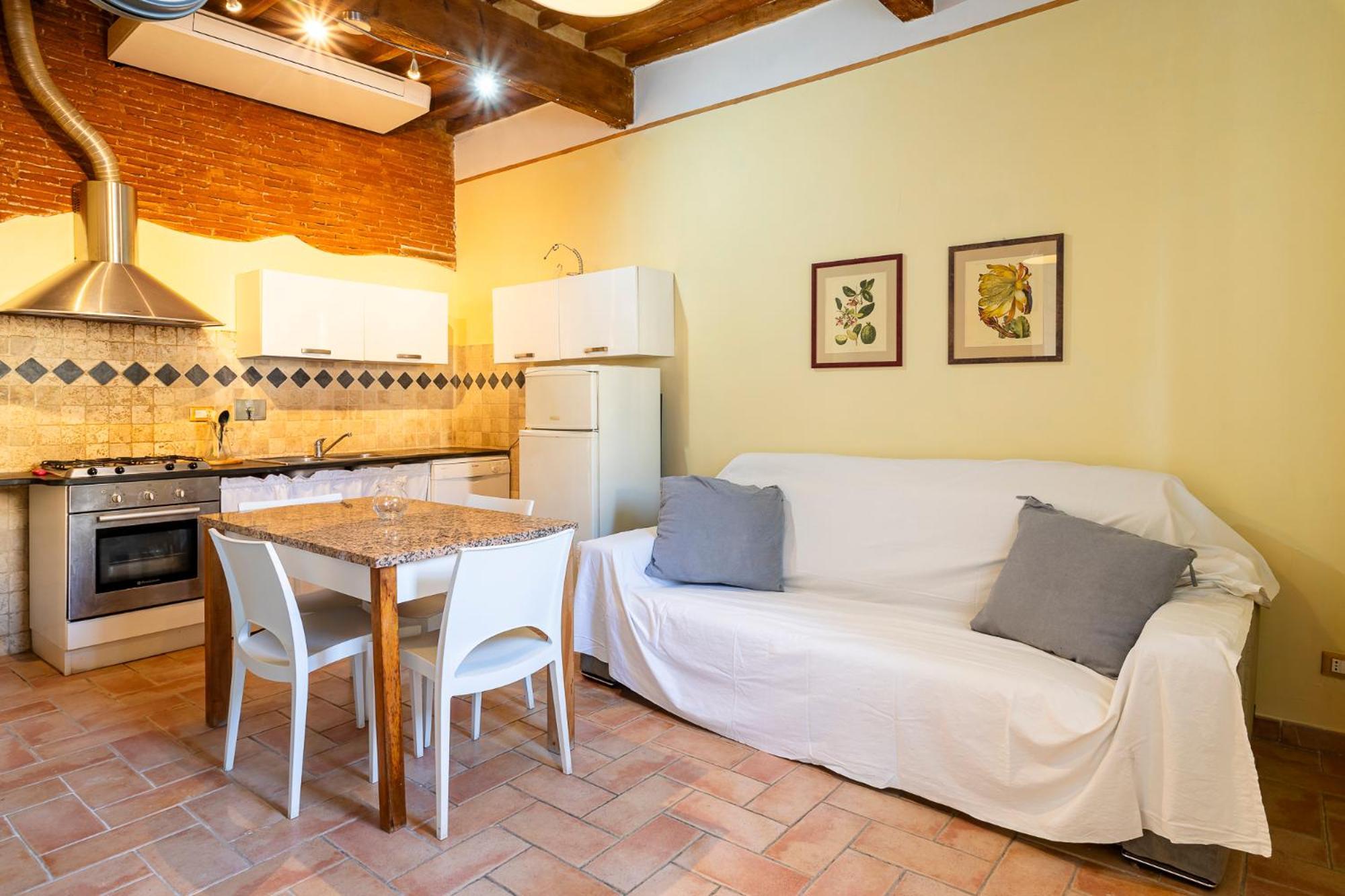 Livorno Yellow Apartament Near The Sea Εξωτερικό φωτογραφία