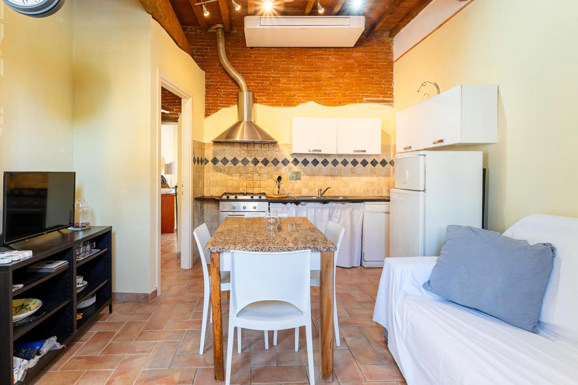 Livorno Yellow Apartament Near The Sea Εξωτερικό φωτογραφία