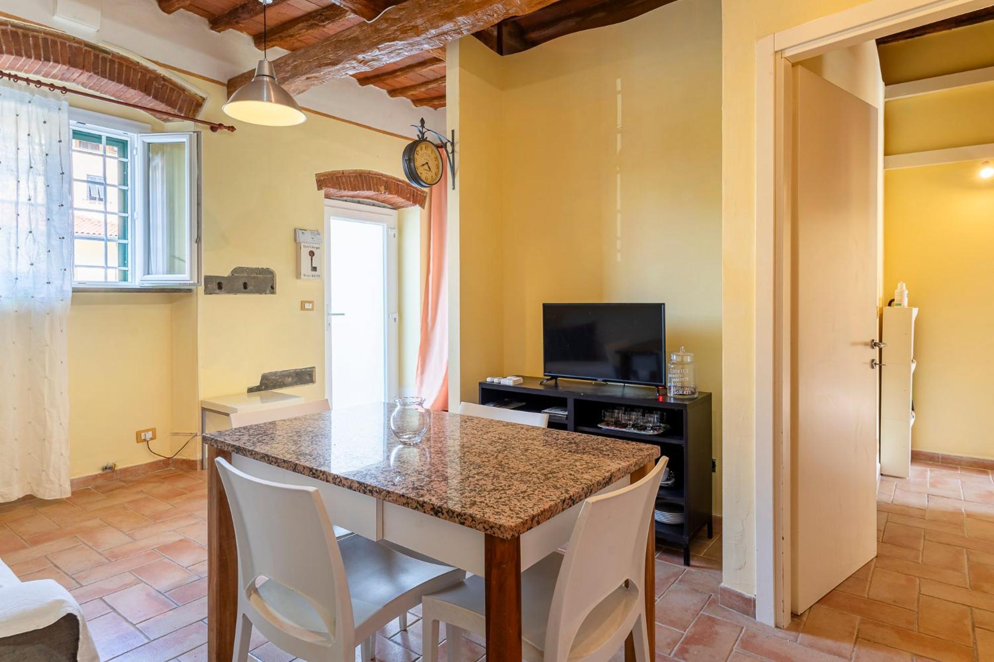 Livorno Yellow Apartament Near The Sea Εξωτερικό φωτογραφία